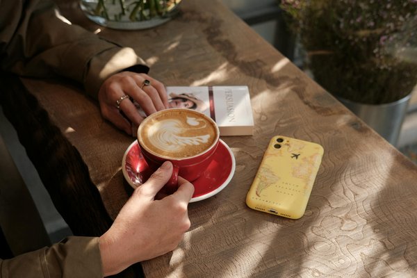 Quelles techniques pour débuter l'aquarelle sur le motif en pleine nature ?