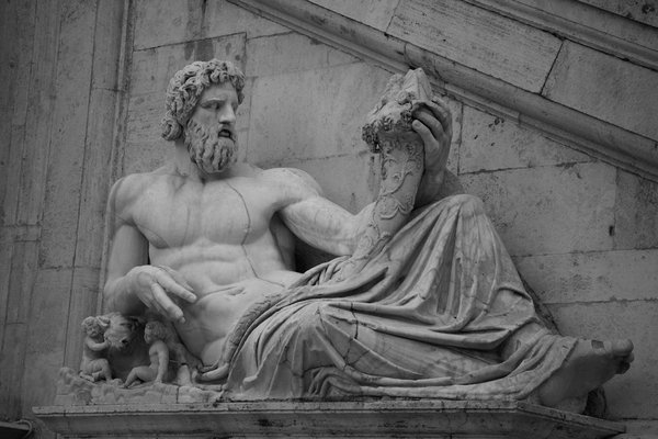 Comment réussir une série de webinaires sur la conservation des arts anciens?